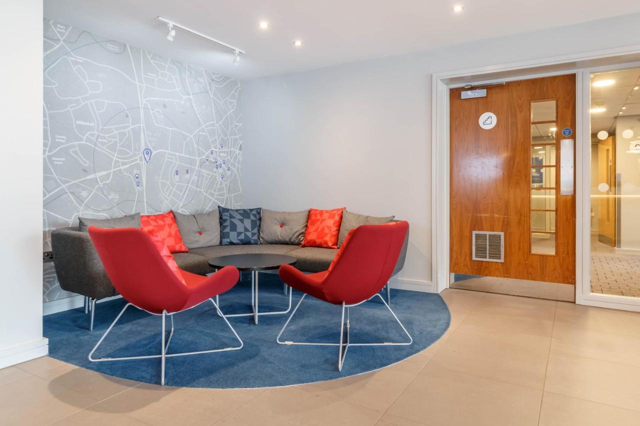 Holiday Inn Express Walsall M6, J10 By Ihg מראה חיצוני תמונה