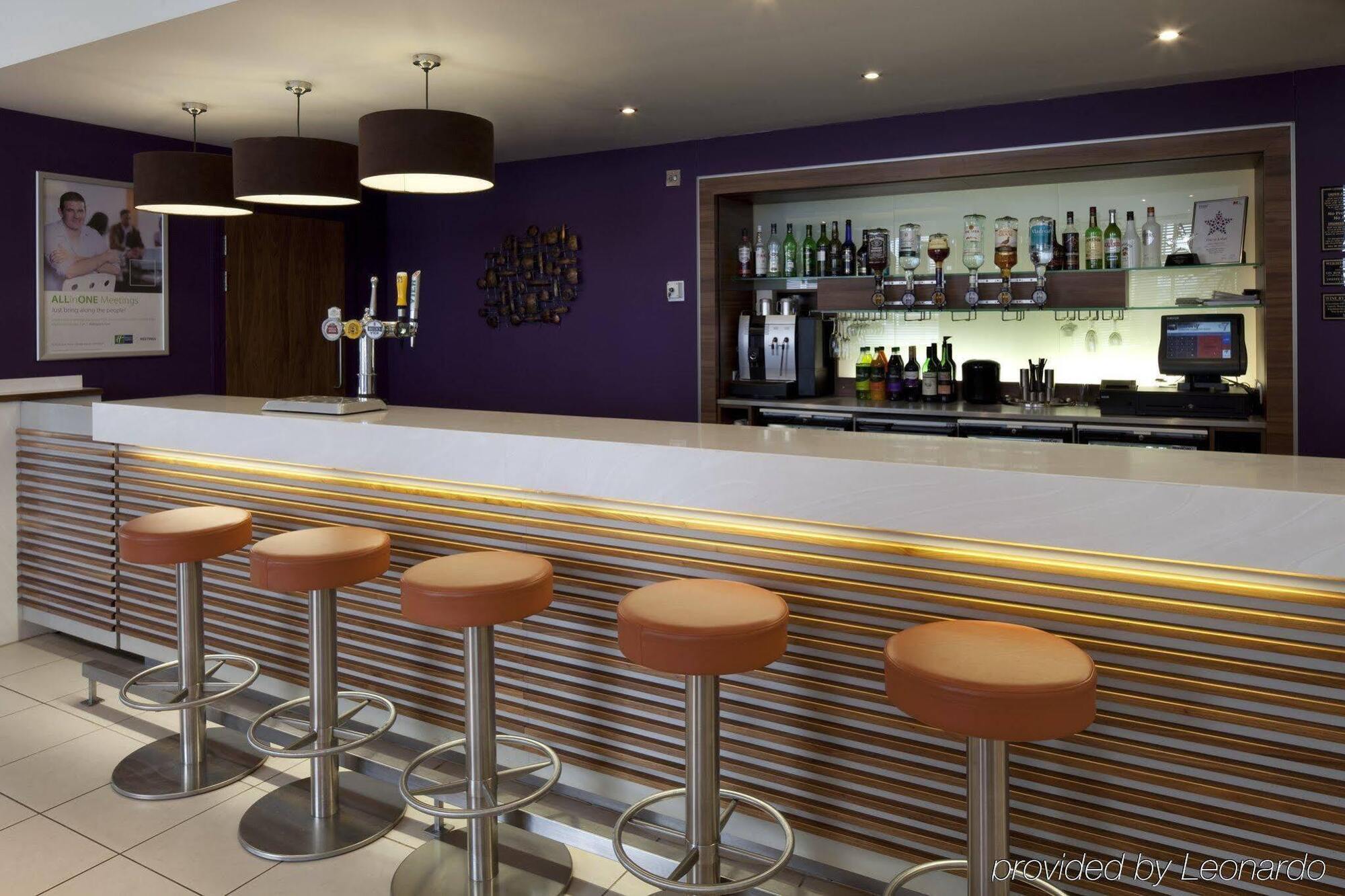 Holiday Inn Express Walsall M6, J10 By Ihg מראה חיצוני תמונה